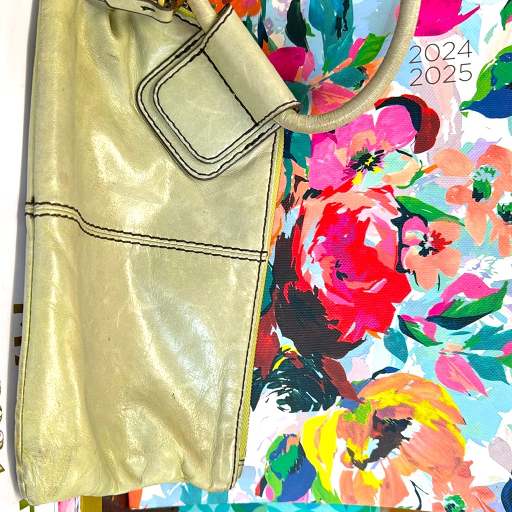 Hobo wallet good used condition
